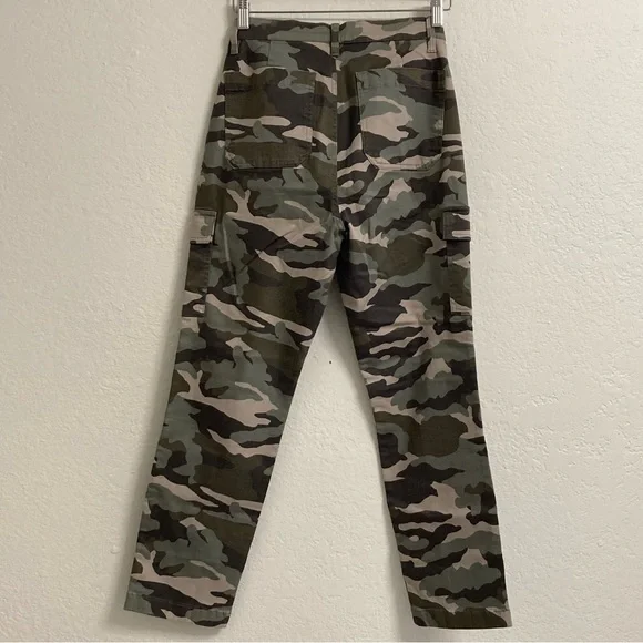 NWT J Crew Green Camo Vintage Straight Cargo, Size 29 - Picture 3 of 7